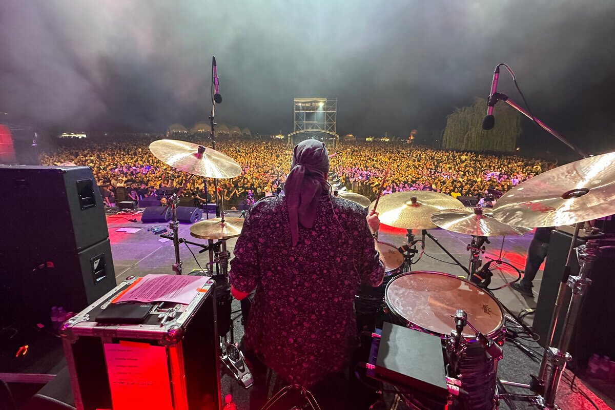 Andree: „Feuertaufe vor 15.000 enthusiastischen Zuschauern in Bulgarien bestanden! Rückblickend für mich persönlich das absolute Axel Rudi Pell-Konzert-Highlight. Die Stimmung im Publikum war unfassbar!“ Foto: Jochen Römer